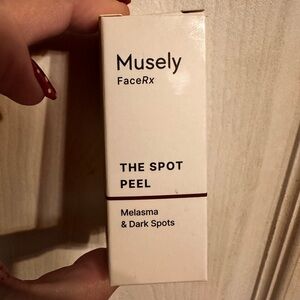 Muse FaceRx Spot Peel - White